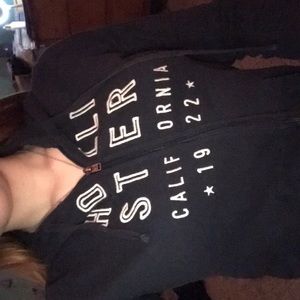 hollister zip up hoodie